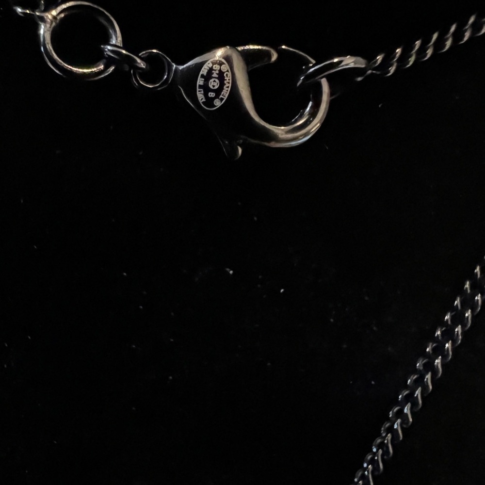 CHANEL B14B COCO Pearl Necklace black. - Picture 5 of 6